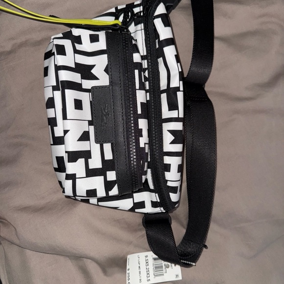 💕Fabulous & Rare! Longchamp Black & White Belt Bag/ Crossbody/Waist Gorgeous!💕 - Picture 3 of 3